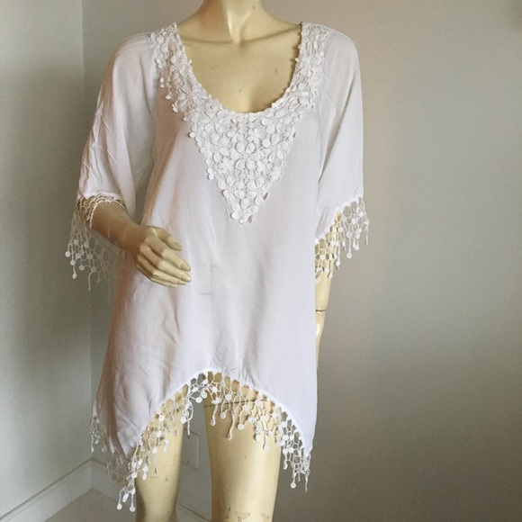 🎉HP🎉  XCVI white crochet trimmed coverup with vneck - Picture 1 of 8